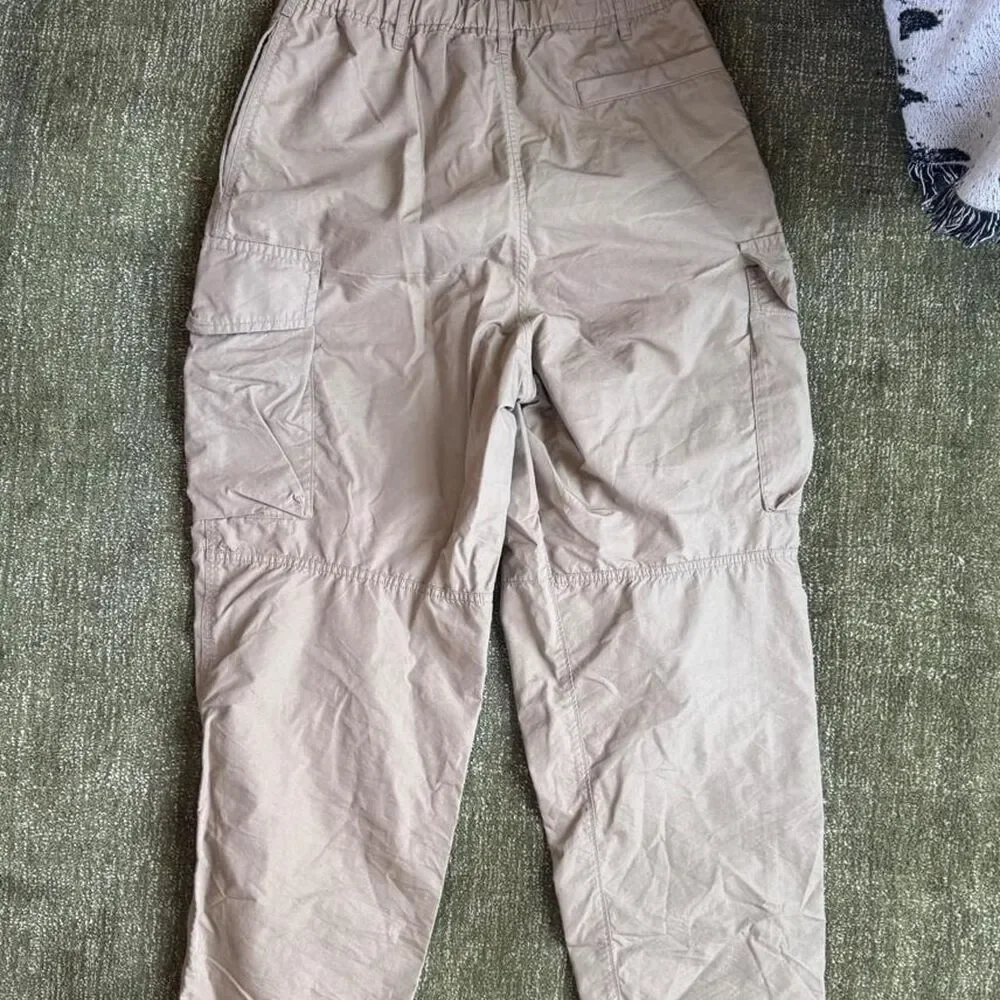 Uniqlo Women's Tan and Khaki Trousers